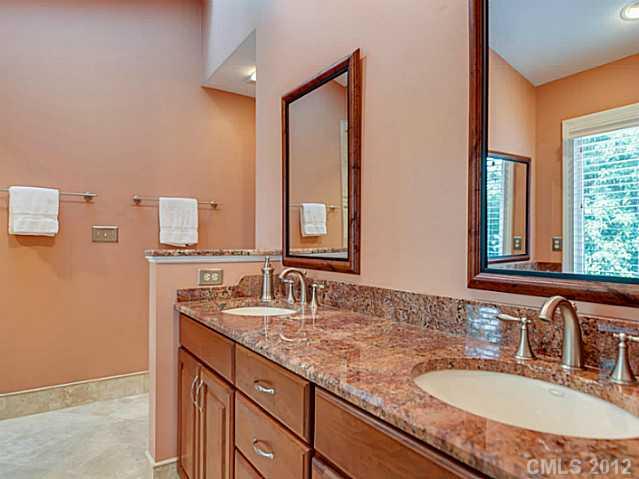 3215 Shillington Place Charlotte NC 28210