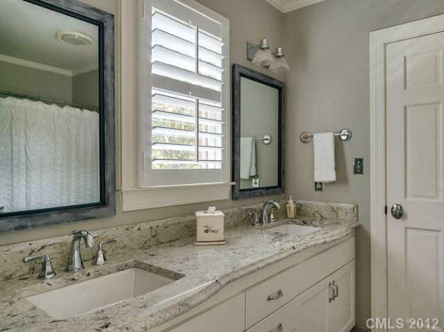 3215 Shillington Place Charlotte NC 28210