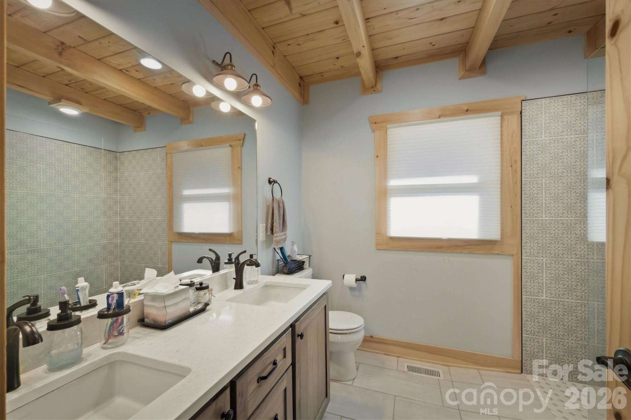 338 Lakeview Trail Nebo NC 28761