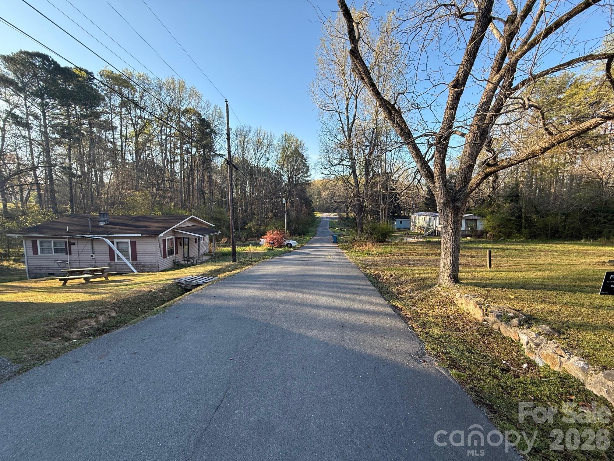 624 Blue Street Troy NC 27371