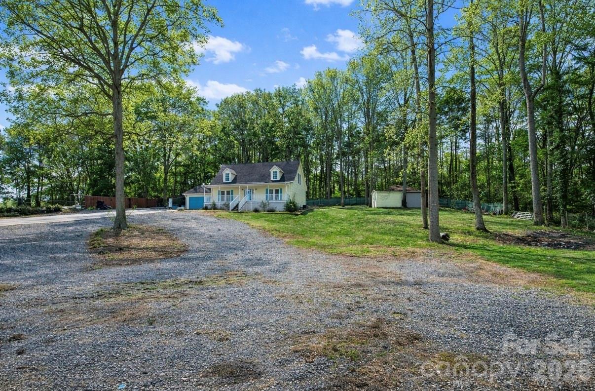 805 Edgewater Drive Belmont NC 28012
