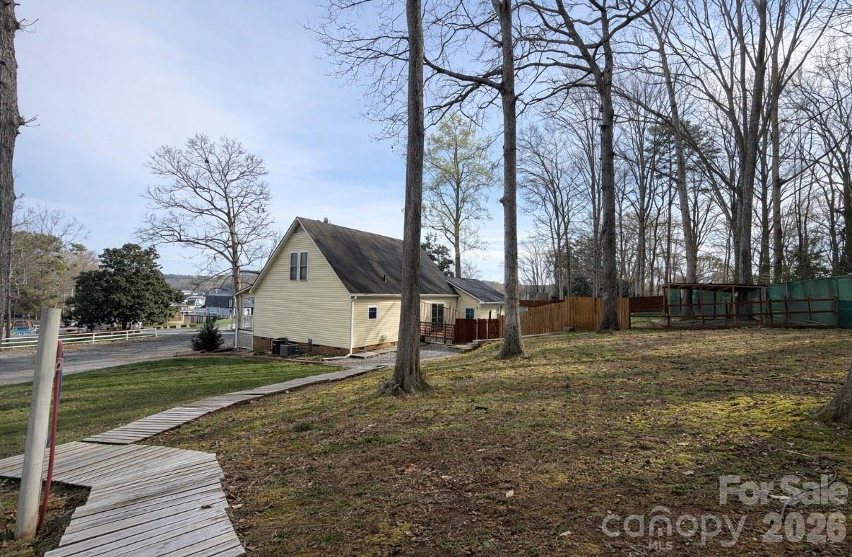 805 Edgewater Drive Belmont NC 28012