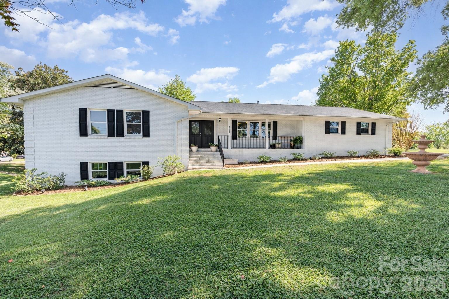 1041 Brawley School Road Mooresville NC 28117