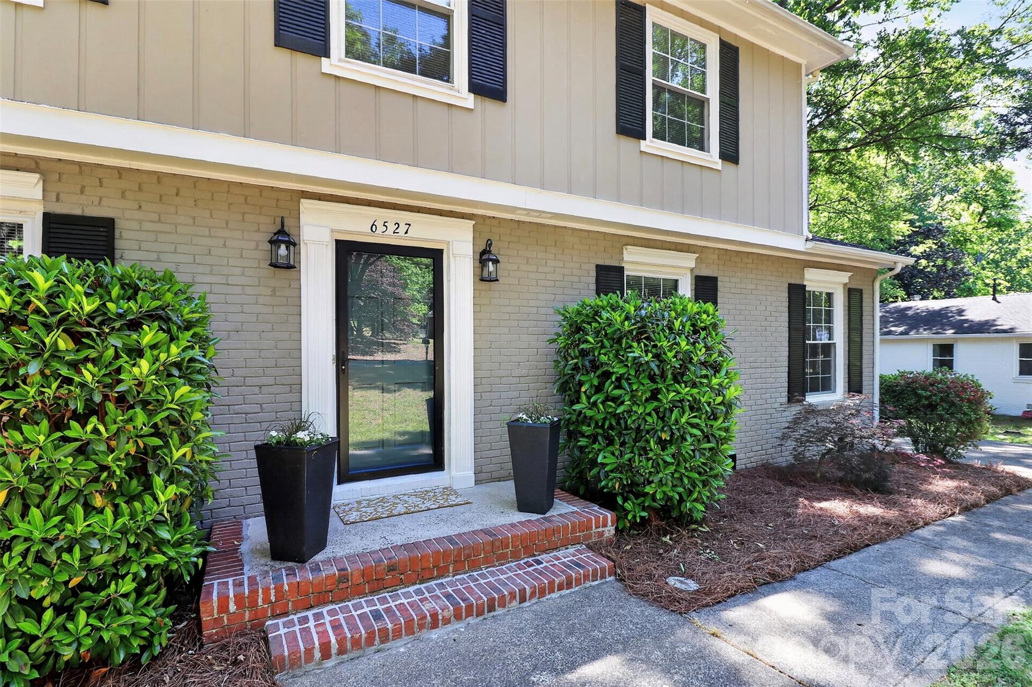 6527 Summerlin Place Charlotte NC 28226