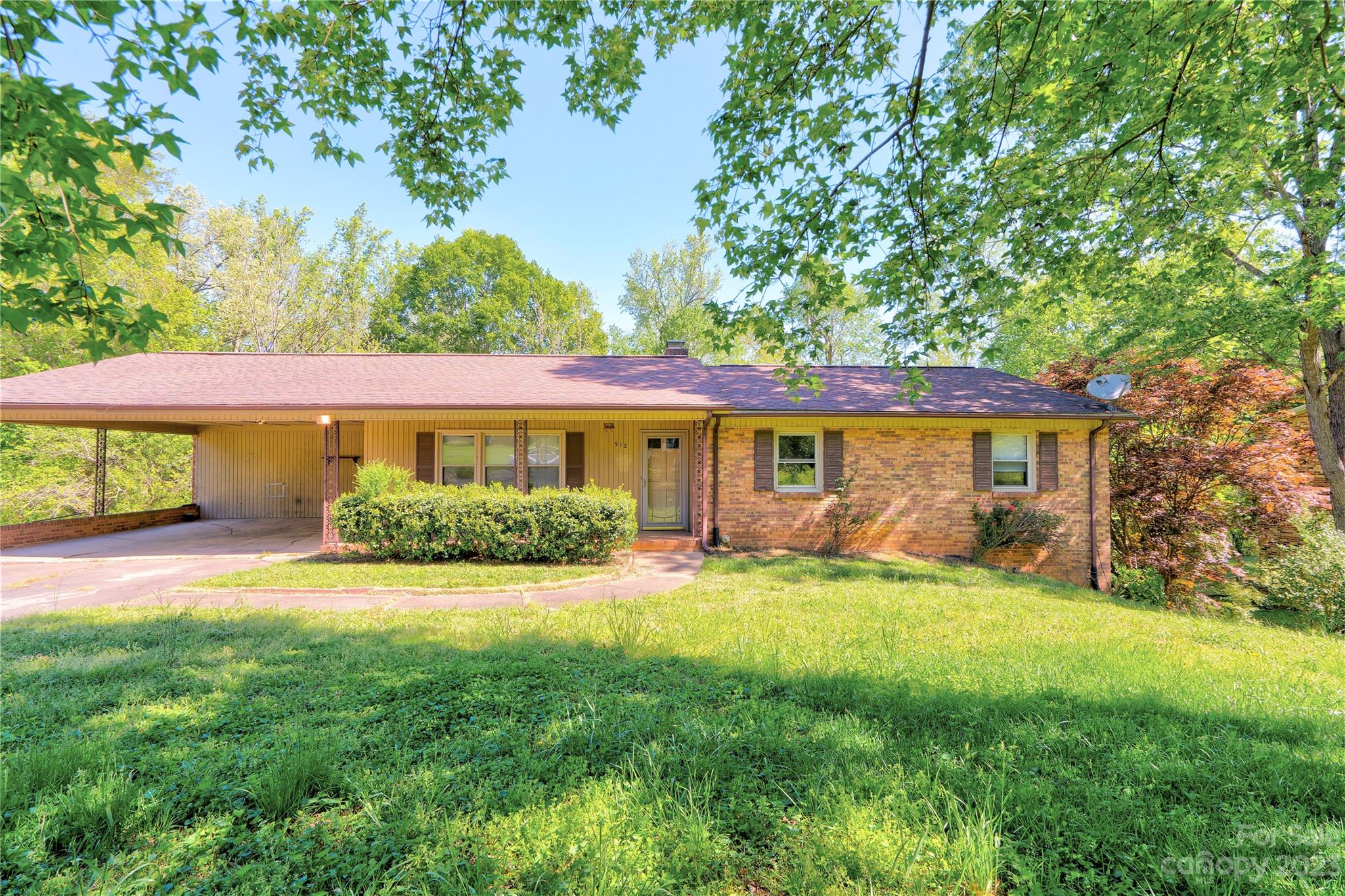 912 Surry Drive Shelby NC 28152