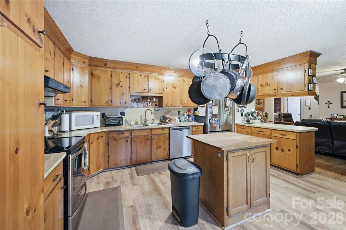 4639 Hickory Lincolnton Highway Newton NC 28658