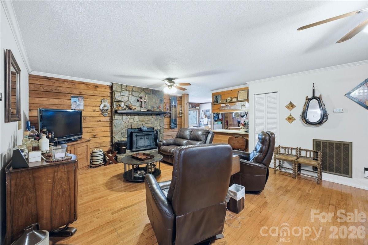 4639 Hickory Lincolnton Highway Newton NC 28658