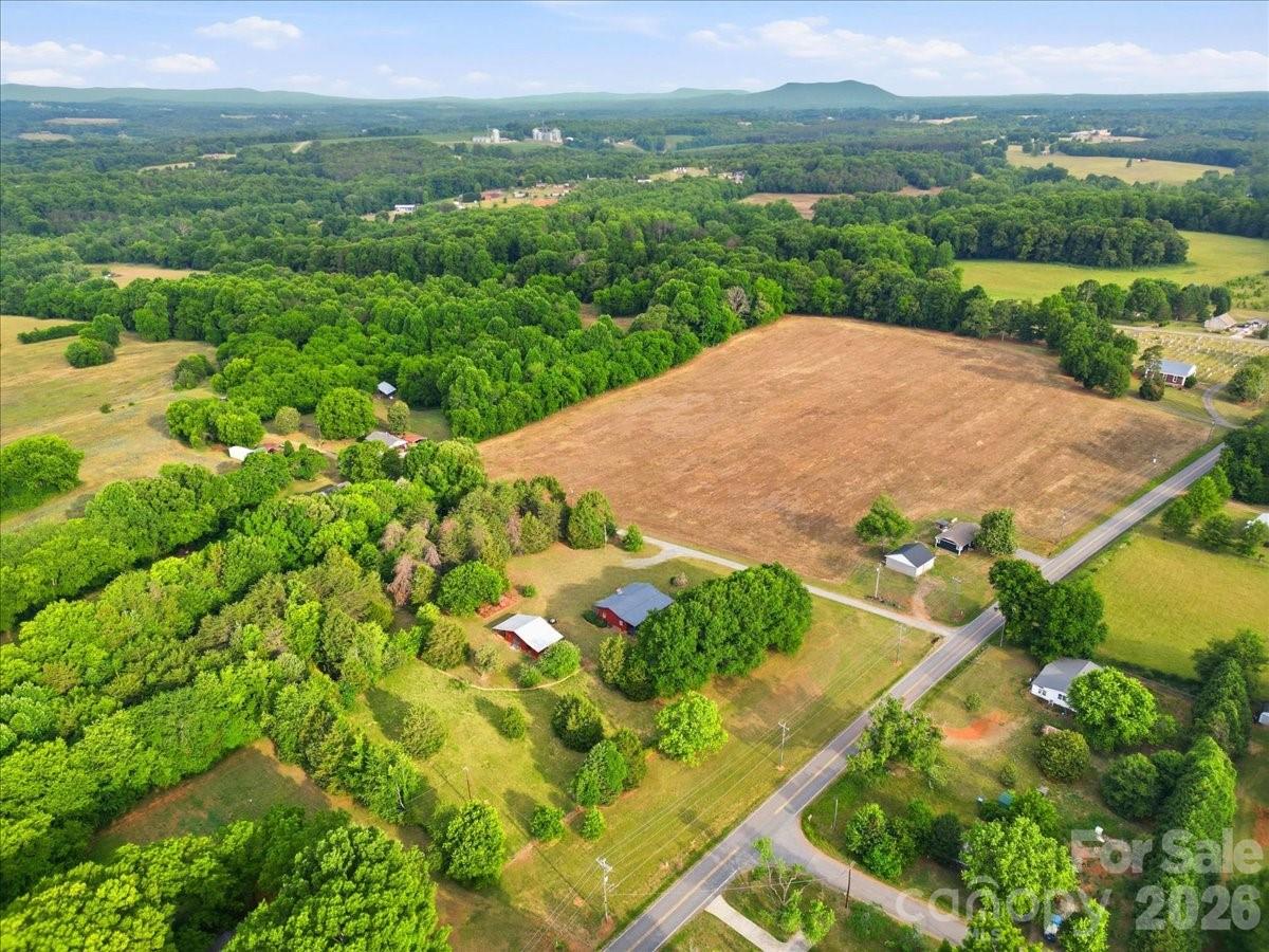 4639 Hickory Lincolnton Highway Newton NC 28658