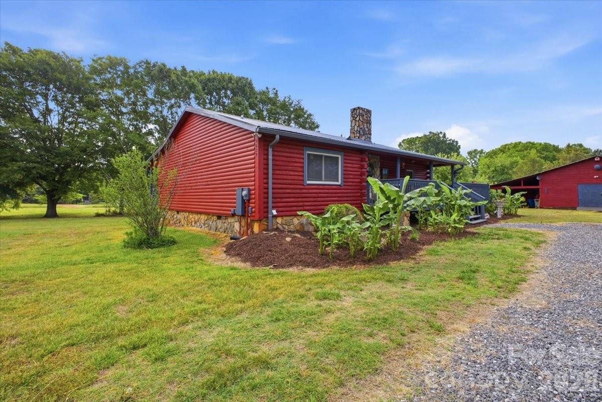 4639 Hickory Lincolnton Highway Newton NC 28658