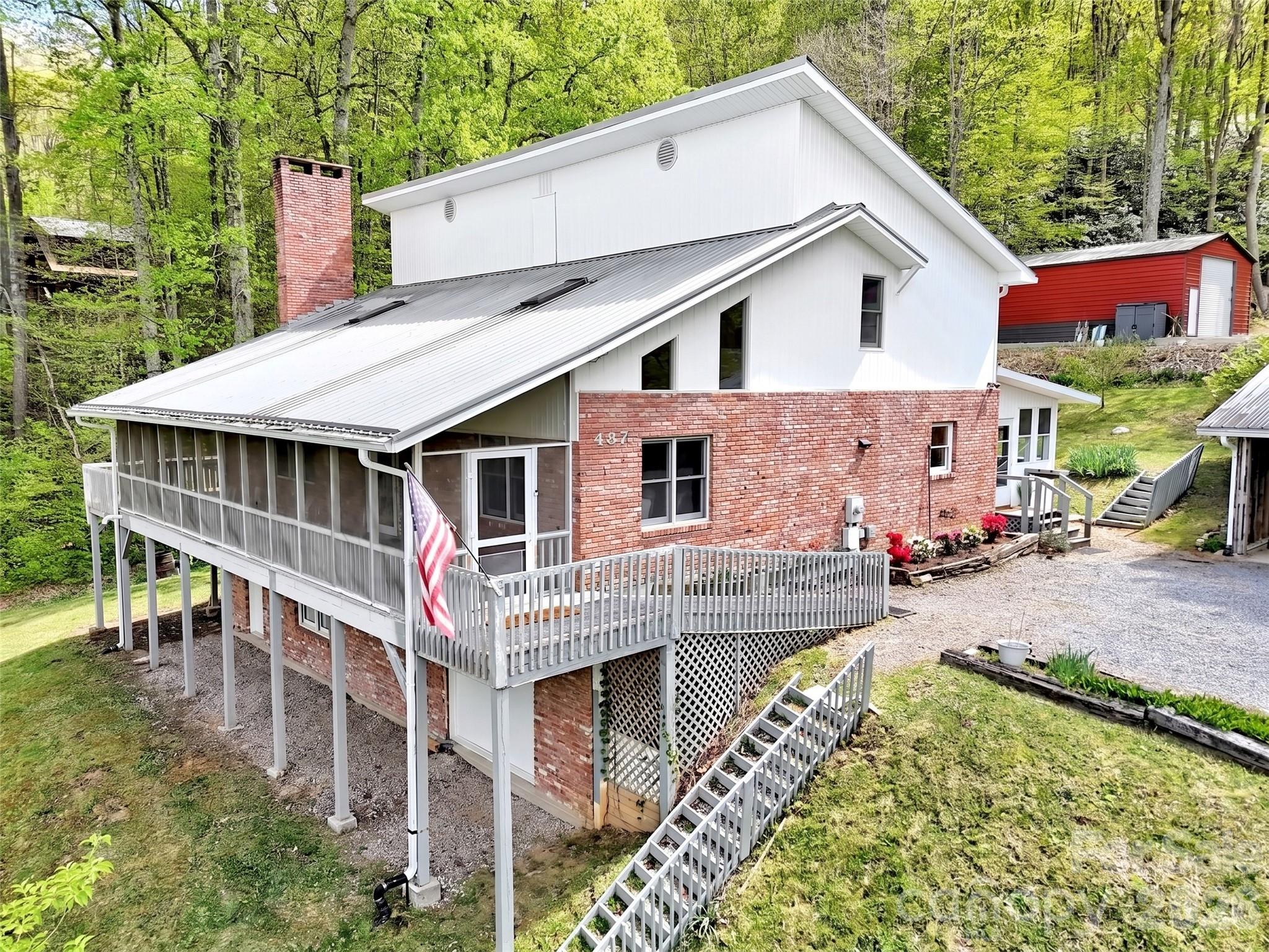 487 Julia Lane Maggie Valley NC 28751