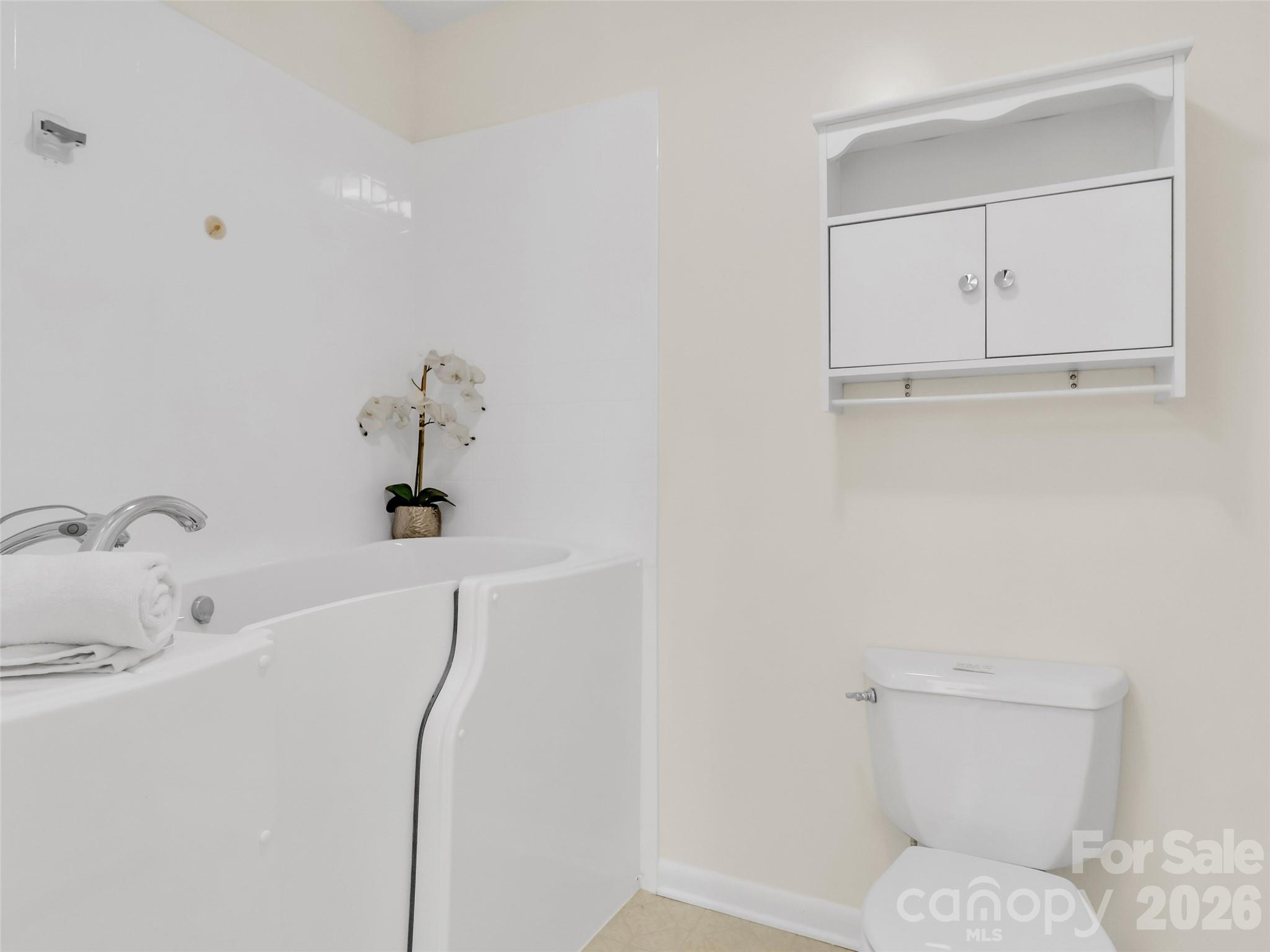 487 Julia Lane Maggie Valley NC 28751