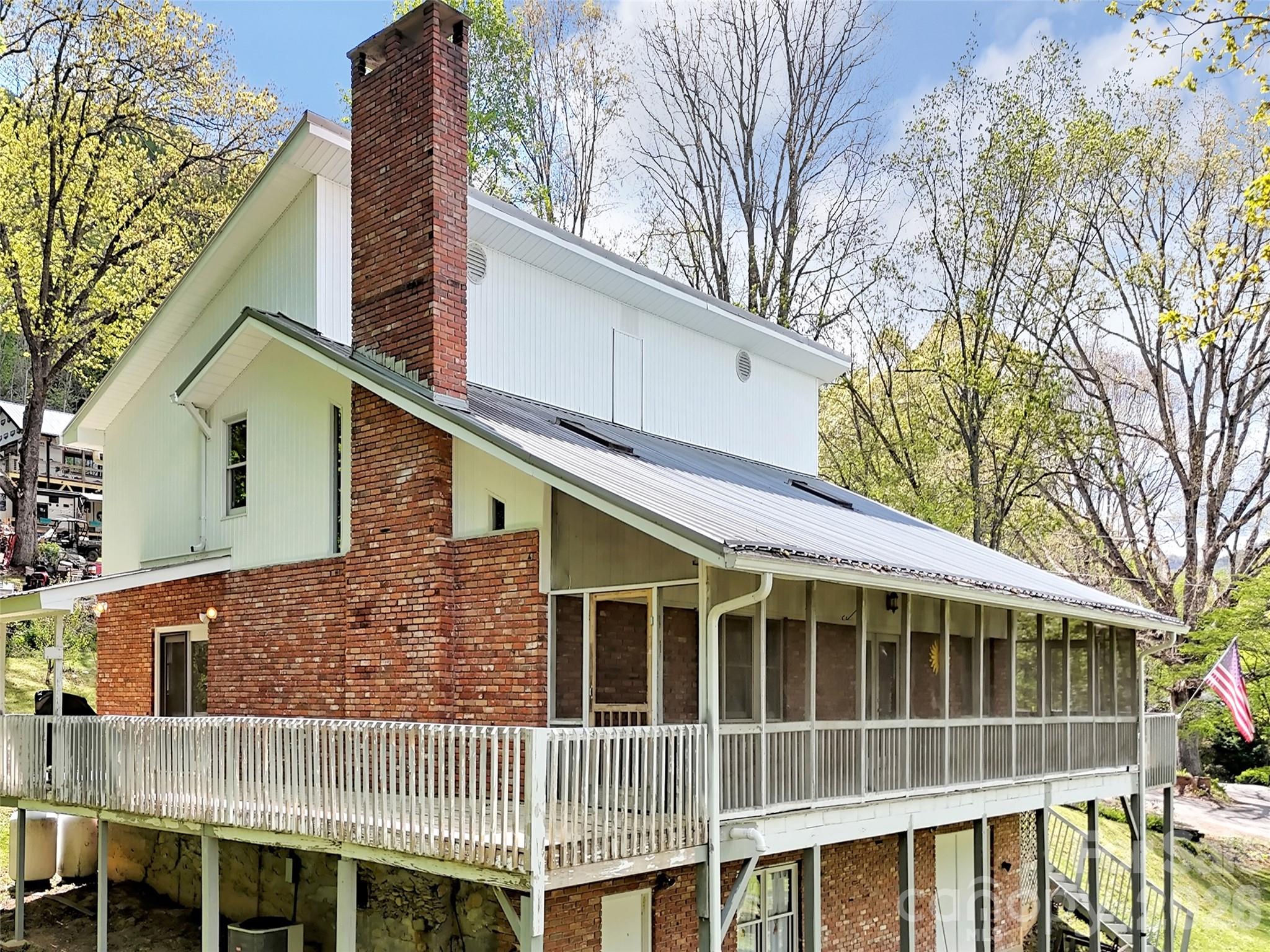 487 Julia Lane Maggie Valley NC 28751