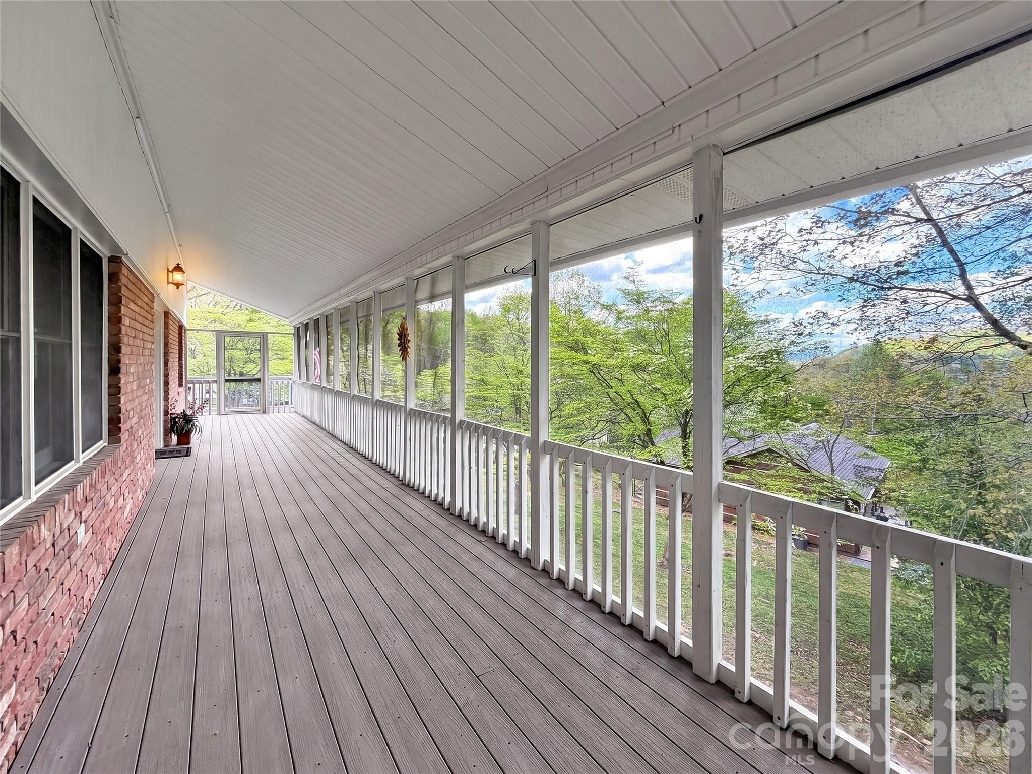 487 Julia Lane Maggie Valley NC 28751