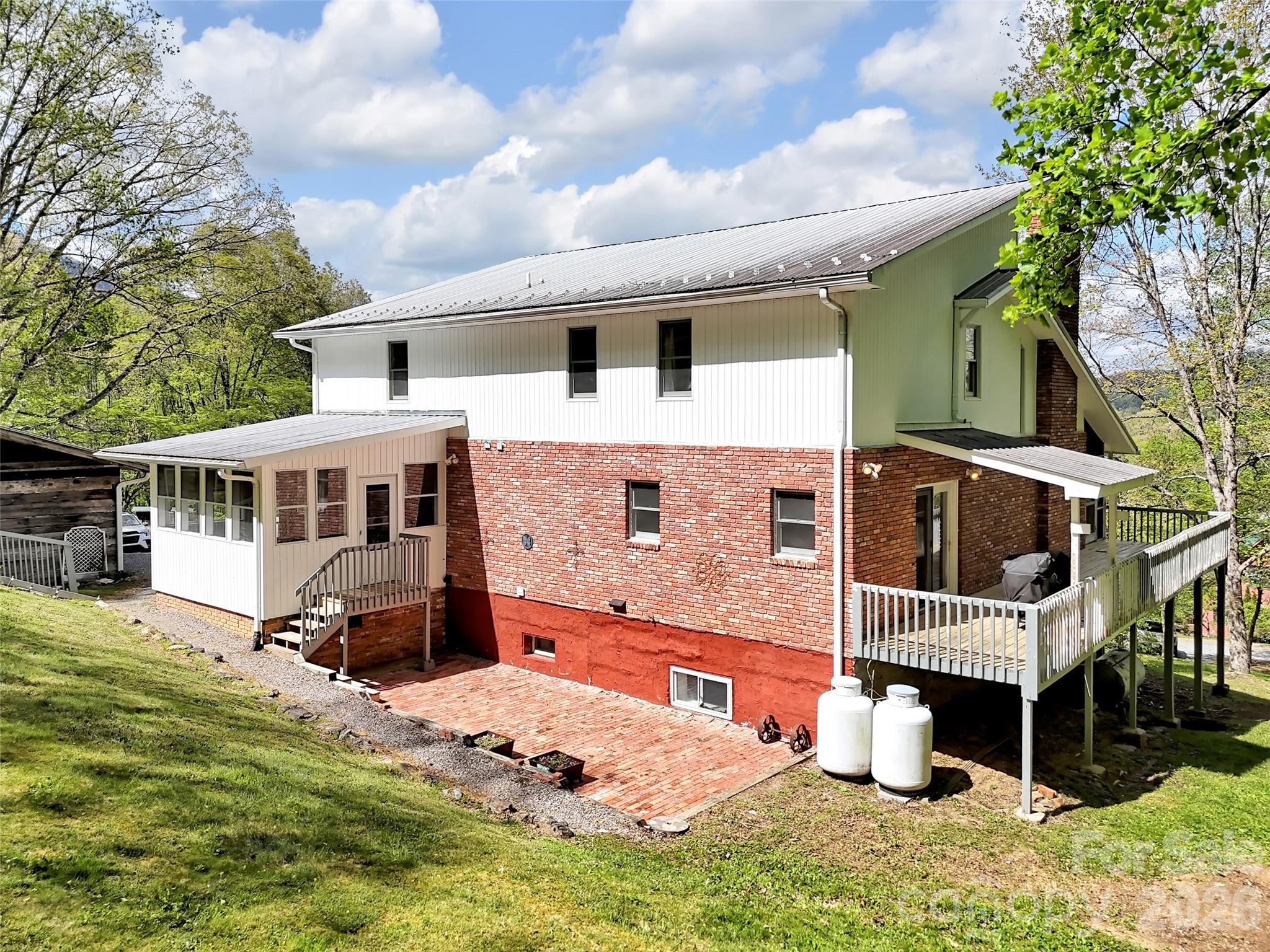 487 Julia Lane Maggie Valley NC 28751