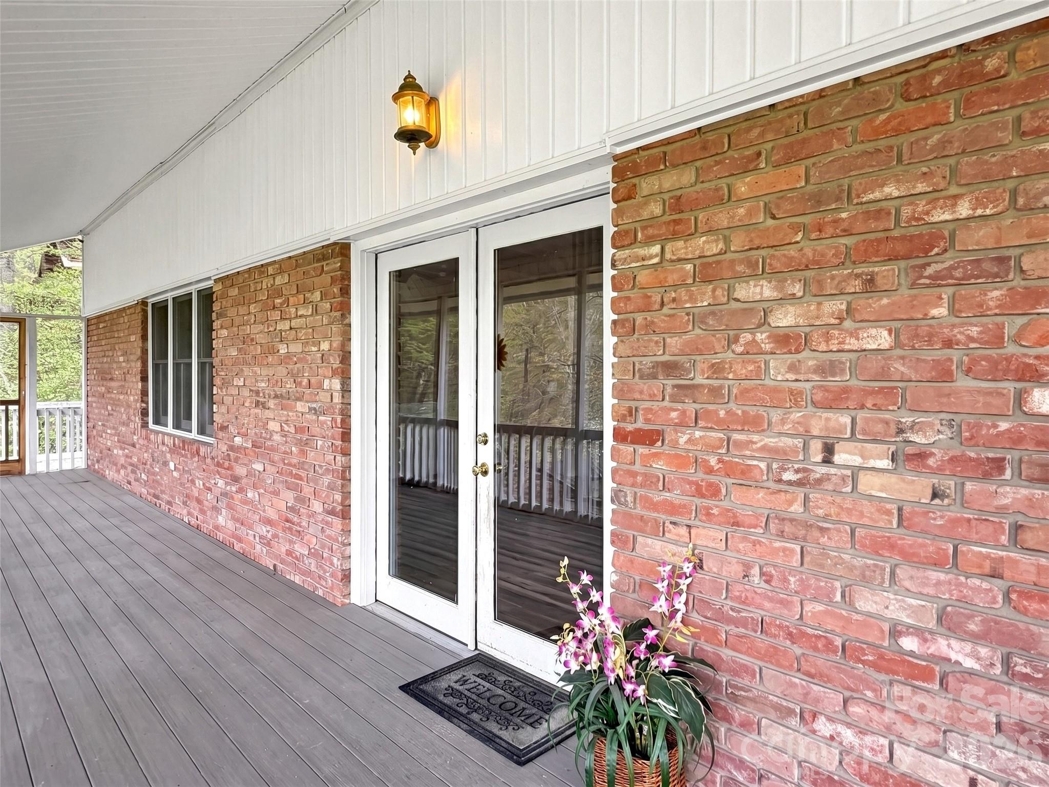 487 Julia Lane Maggie Valley NC 28751