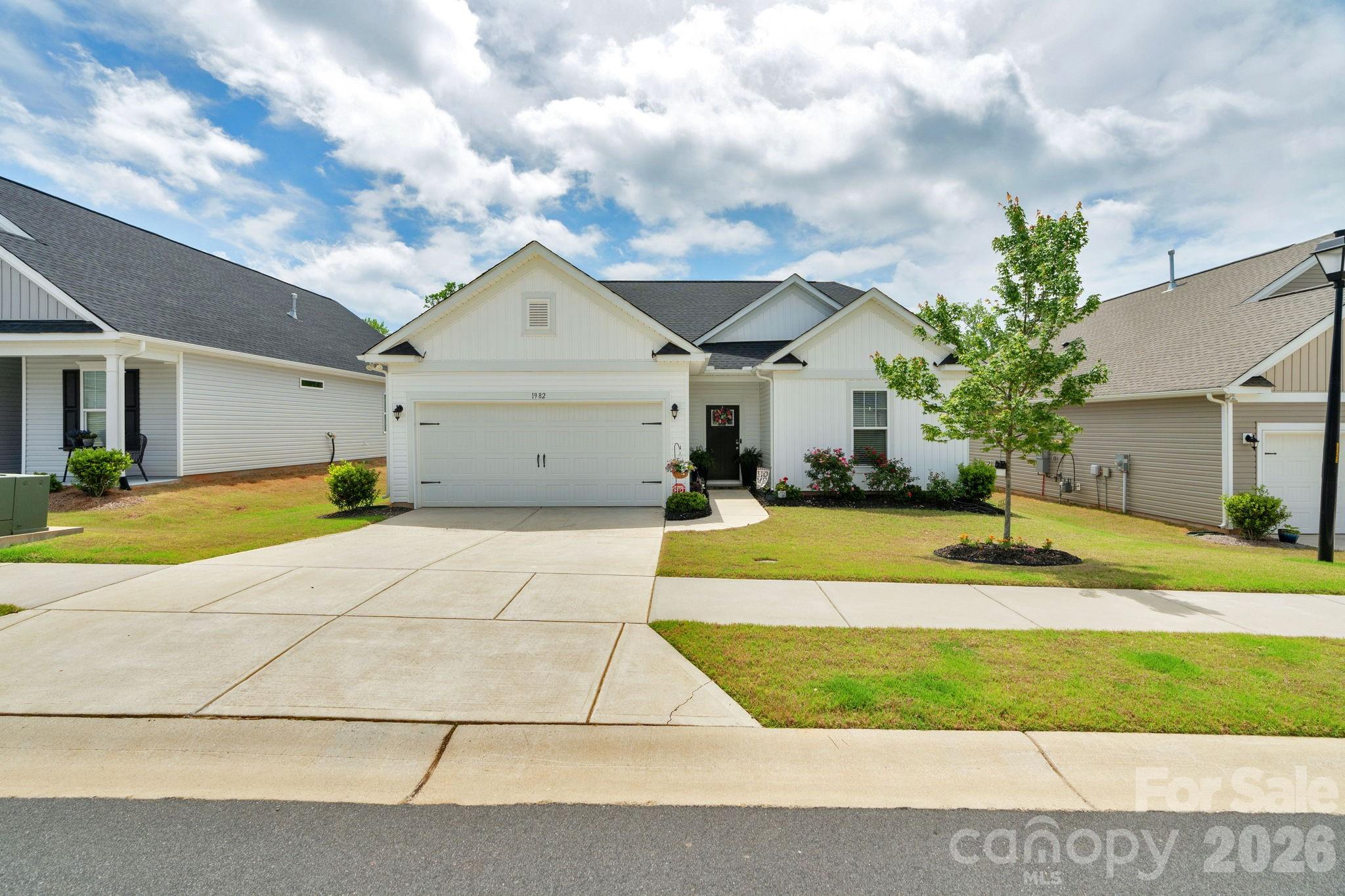 1982 Ambrose Way Denver NC 28037