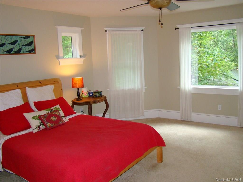2 Richard Street Asheville NC 28803