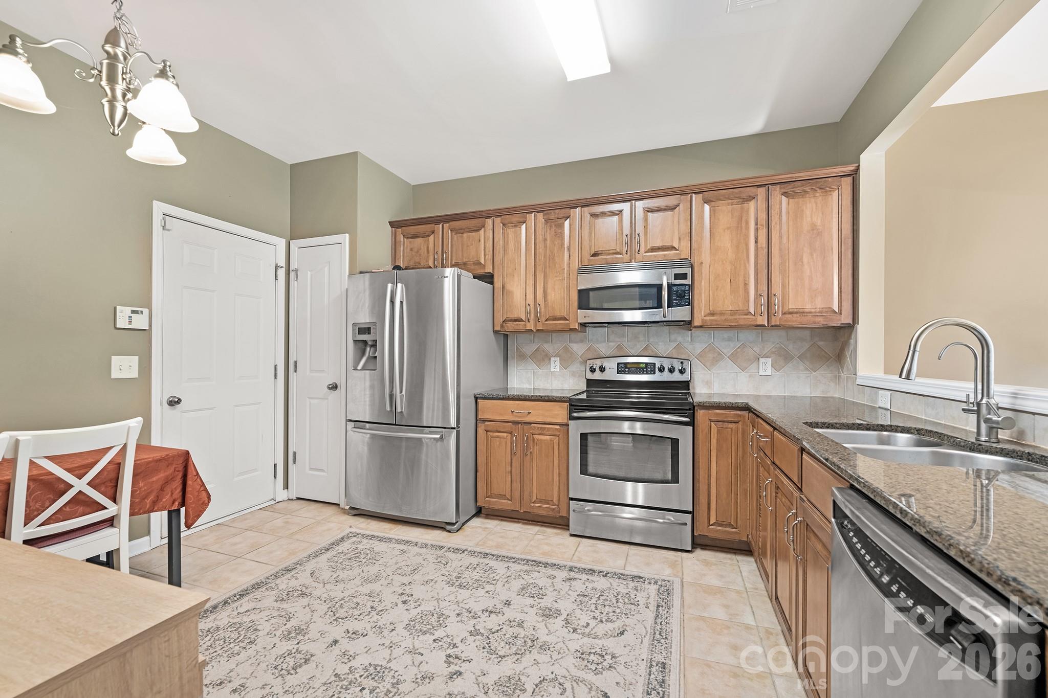 9805 Carson Whitley Avenue Charlotte NC 28277
