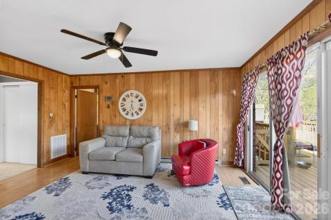 708 Wilmore Street NE Lenoir NC 28645