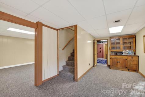 708 Wilmore Street NE Lenoir NC 28645