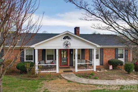 708 Wilmore Street NE Lenoir NC 28645