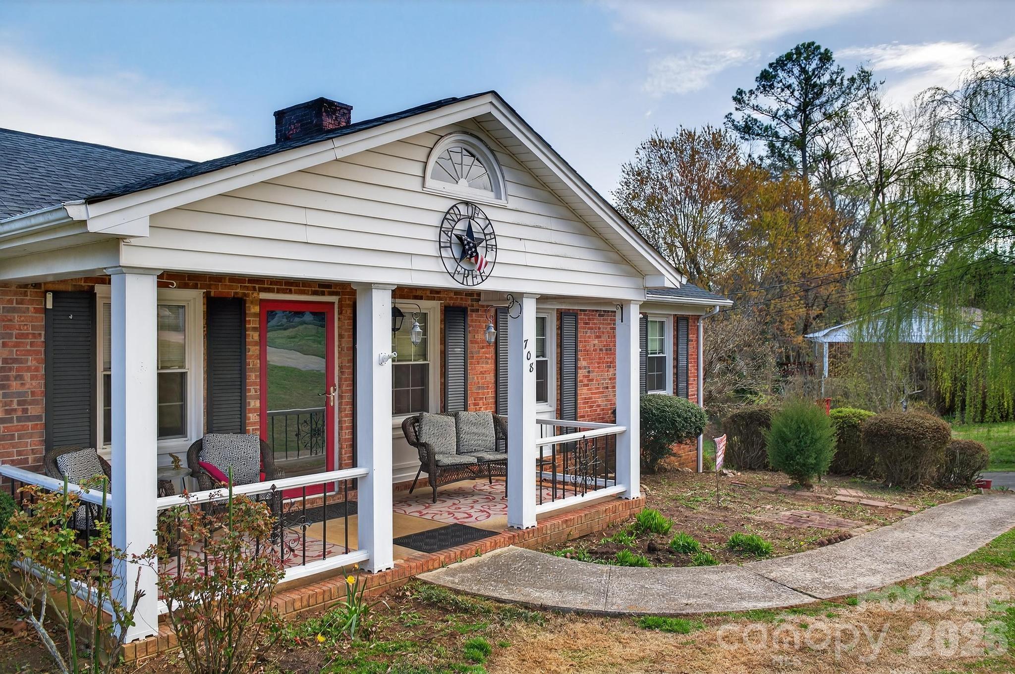 708 Wilmore Street NE Lenoir NC 28645