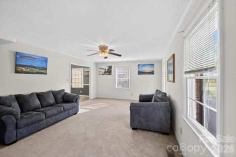 708 Wilmore Street NE Lenoir NC 28645