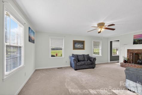 708 Wilmore Street NE Lenoir NC 28645