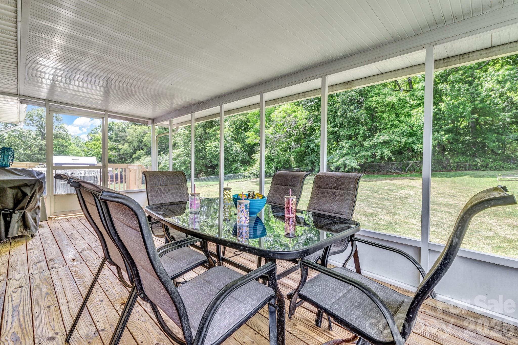 13 Spring Lake Drive Fletcher NC 28732