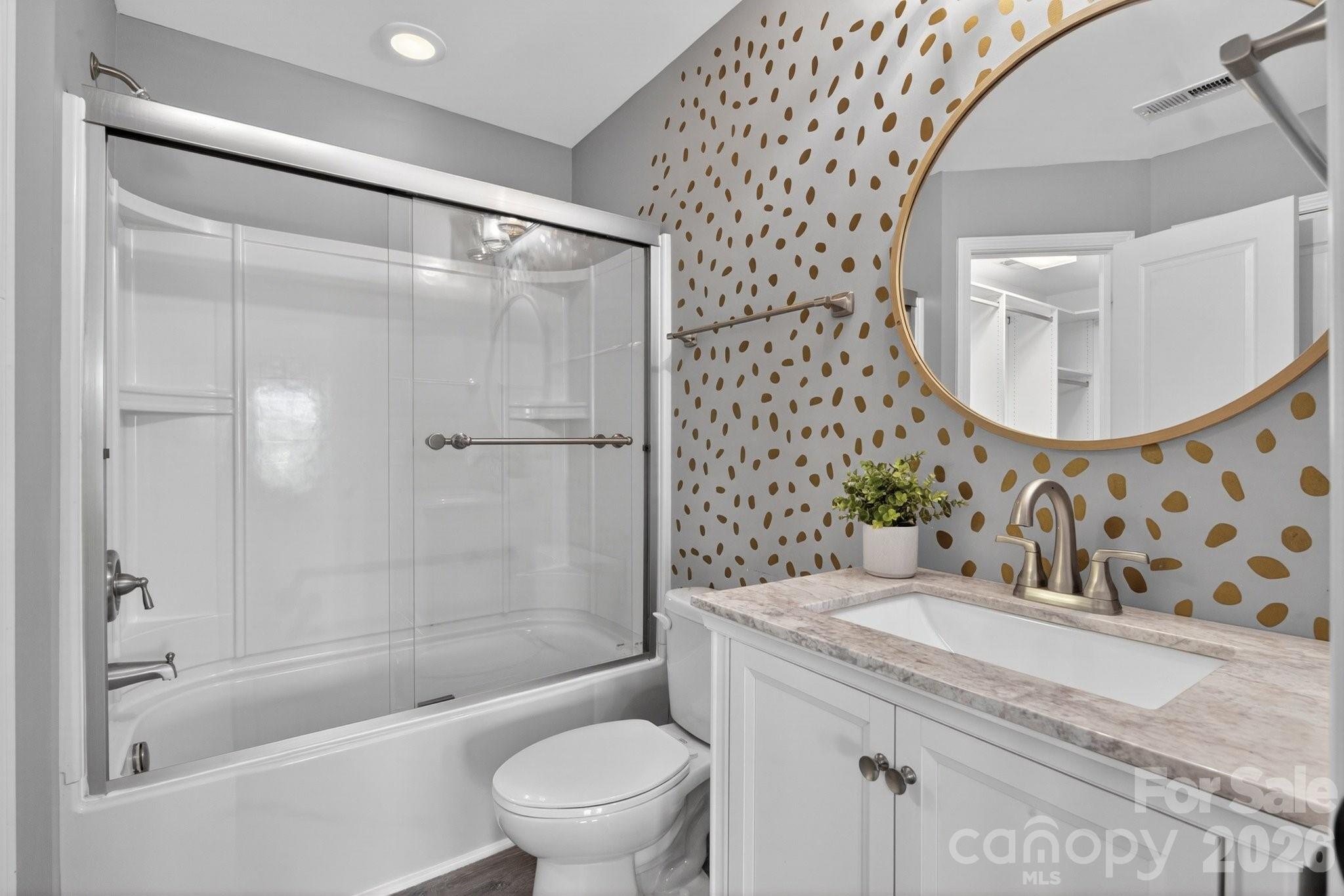 18502 Clavemorr Castle Court Charlotte NC 28277