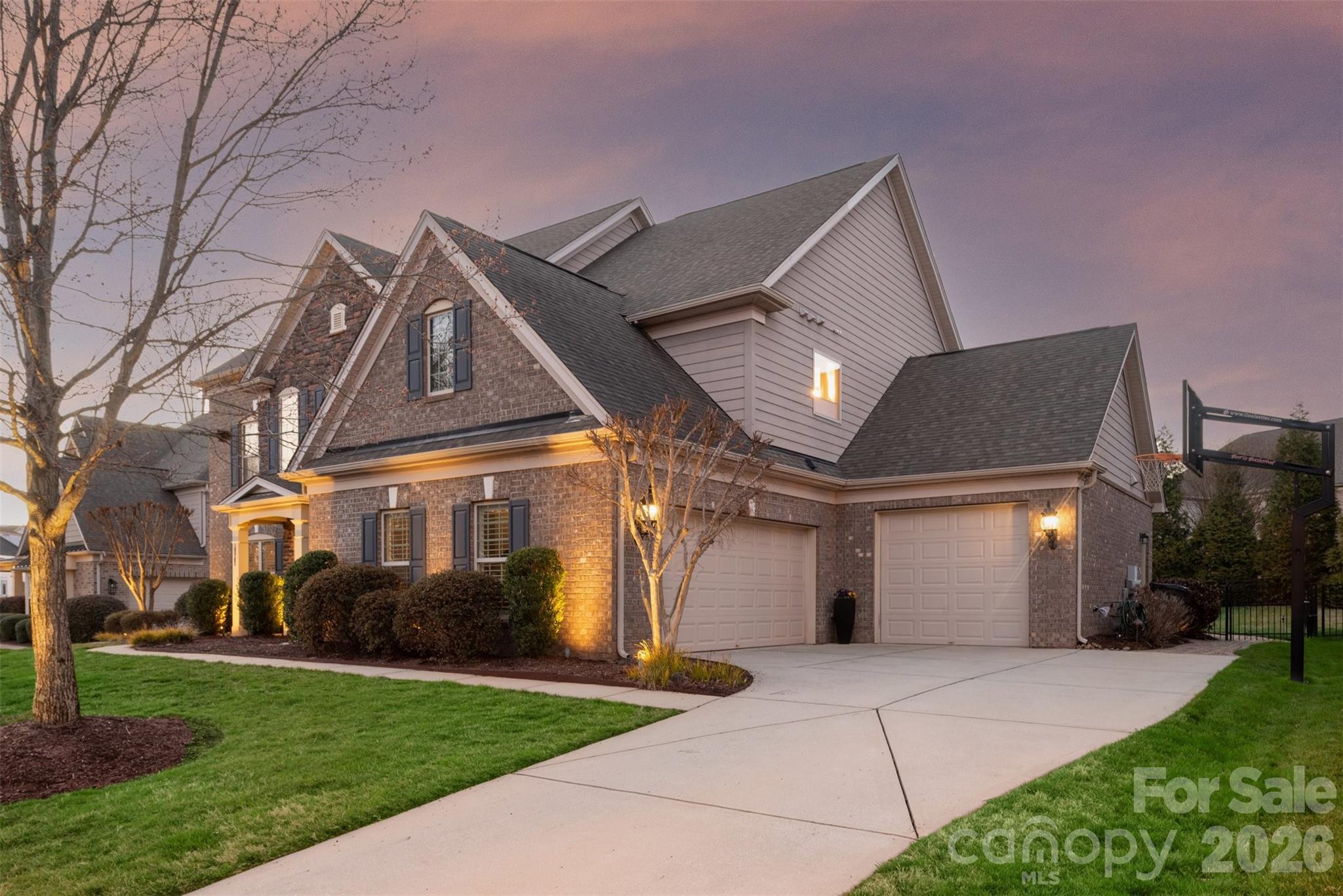 18502 Clavemorr Castle Court Charlotte NC 28277