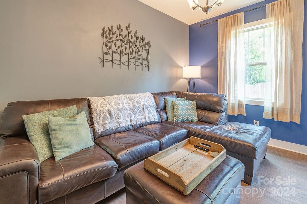 371 Cardwell Lane Fletcher NC 28732