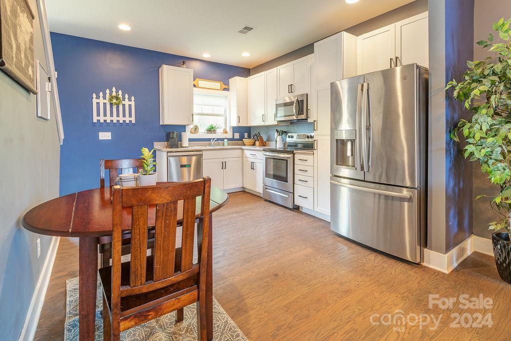 371 Cardwell Lane Fletcher NC 28732