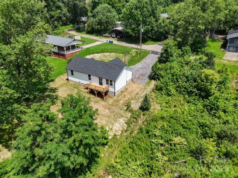 40 Pine Lane Asheville NC 28806