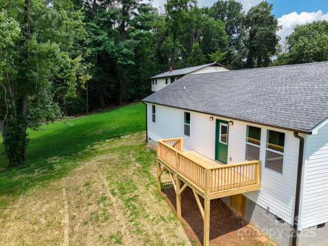 40 Pine Lane Asheville NC 28806