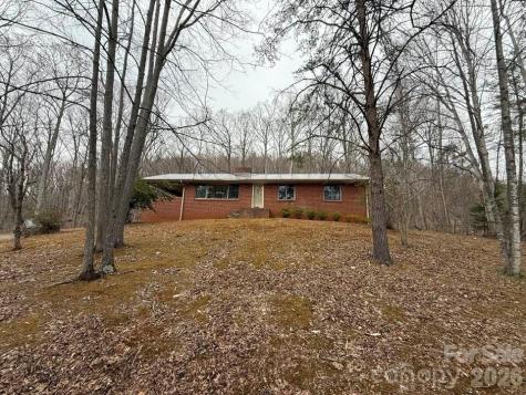 200 Little Wings Mountain Road Columbus NC 28722