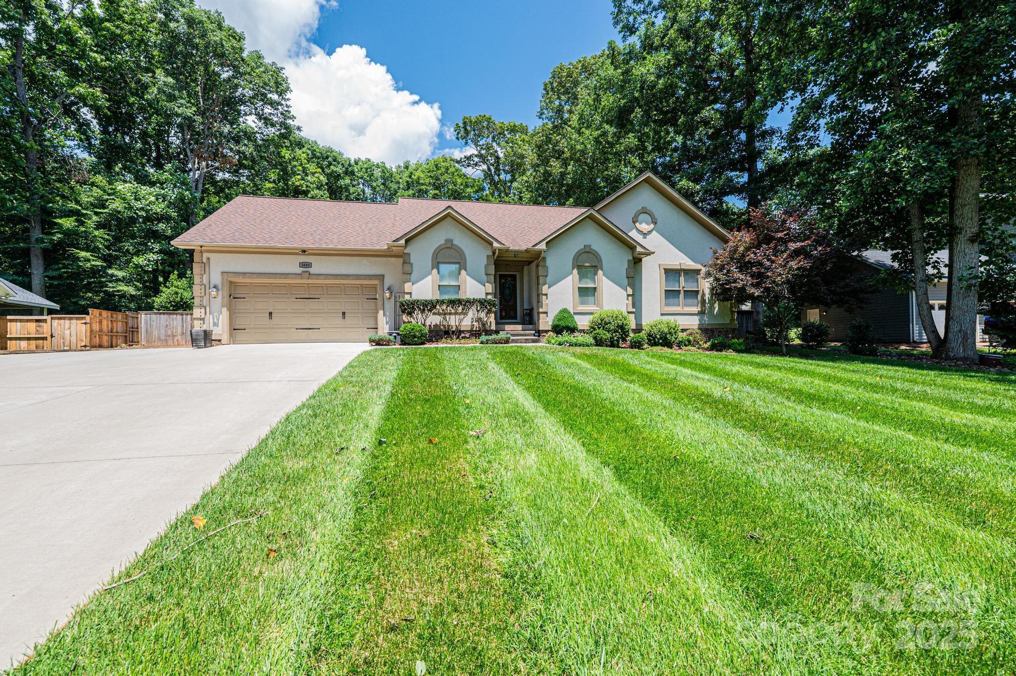 3889 Mattingly Drive Hickory NC 28602