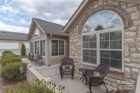 39 Mountain Meadow Circle Weaverville NC 28787