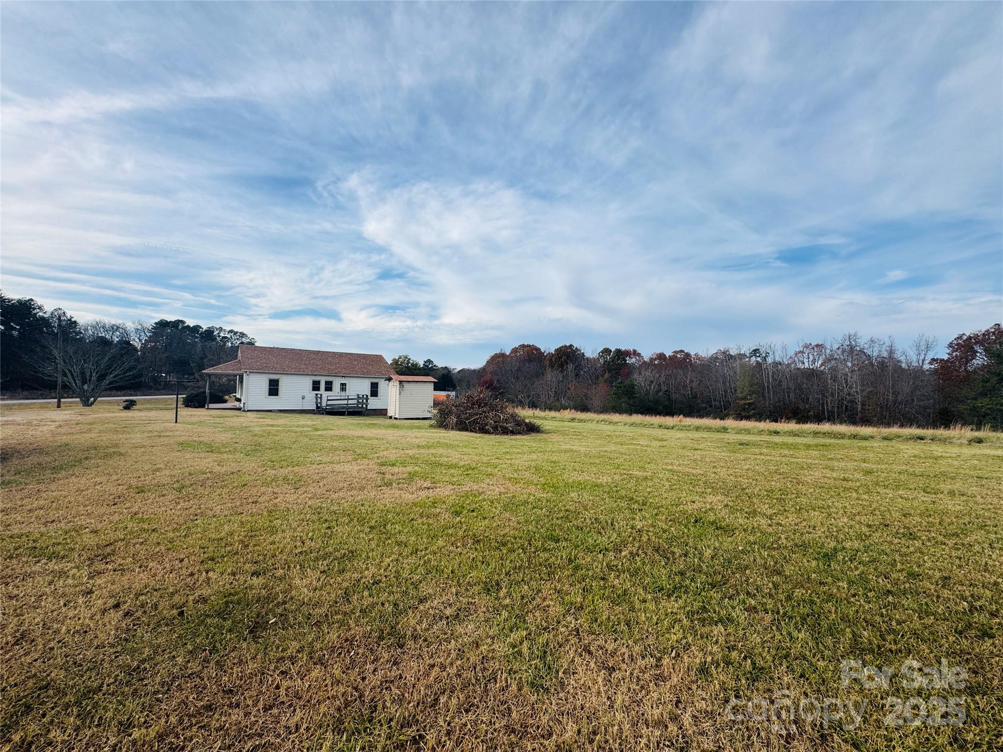 9143 S Nc Highway 150 Highway Linwood NC 27299