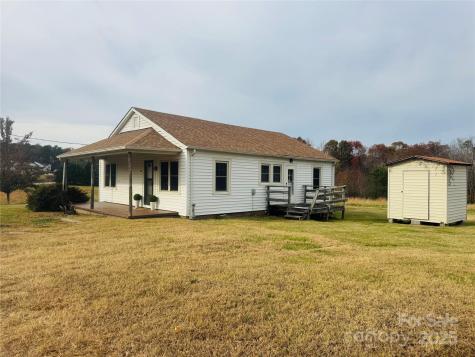 9143 S Nc Highway 150 Highway Linwood NC 27299