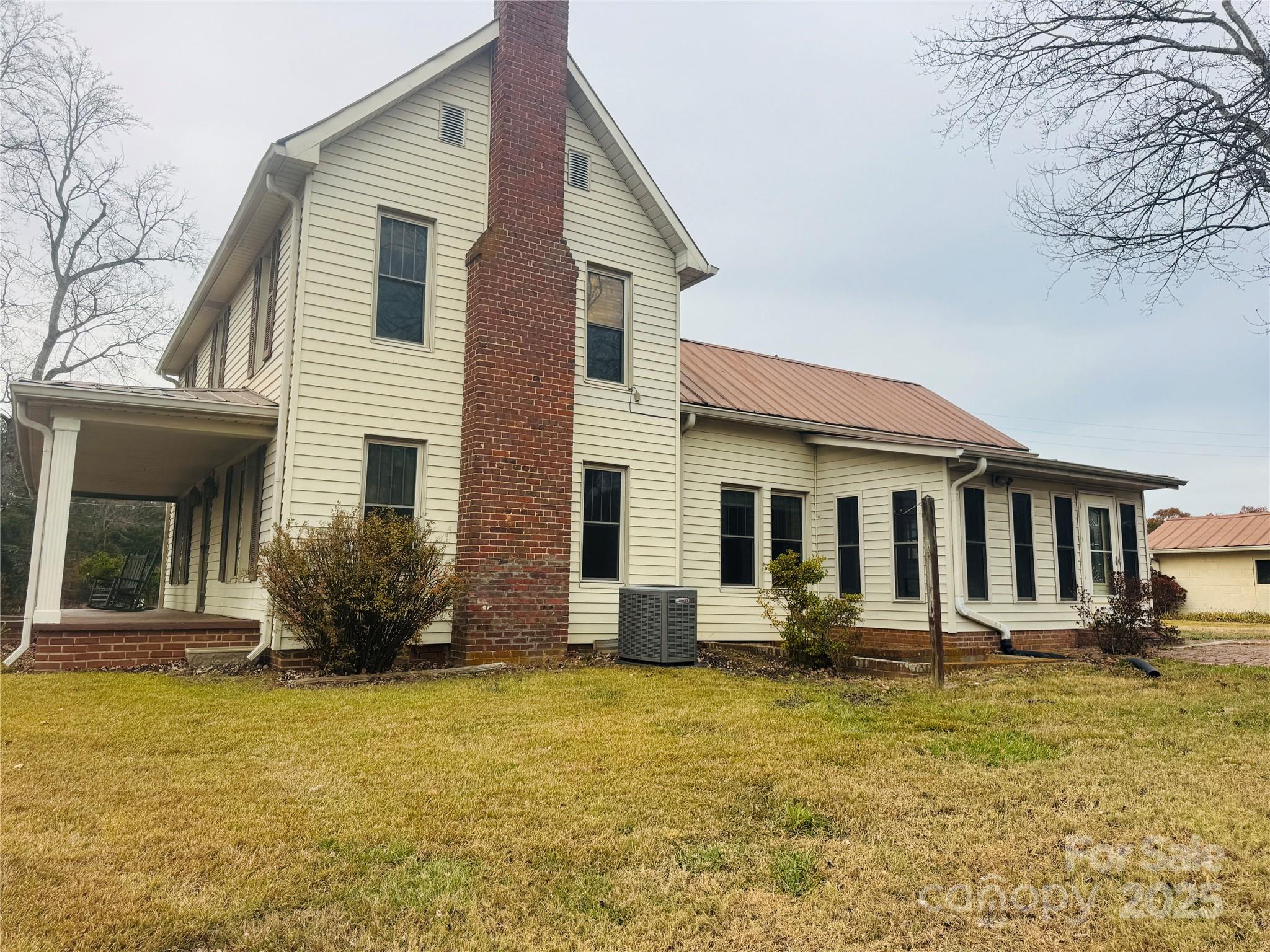 9143 S Nc Highway 150 Highway Linwood NC 27299