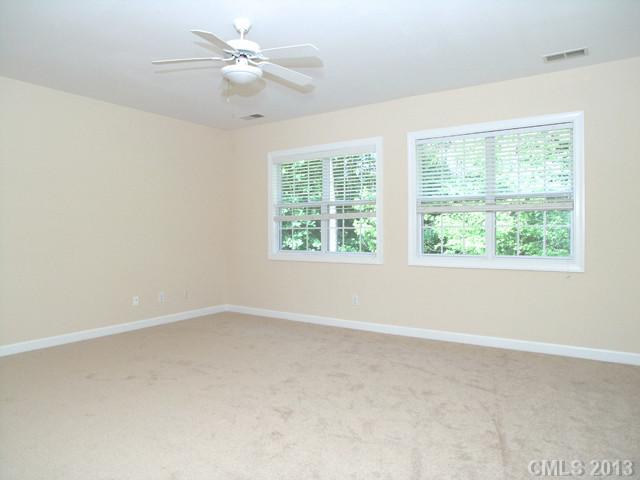 12023 Overlook Mountain Drive Charlotte NC 28216