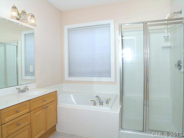 12023 Overlook Mountain Drive Charlotte NC 28216