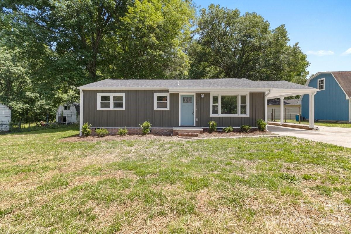 2308 Cedar Oak Circle Gastonia NC 28052
