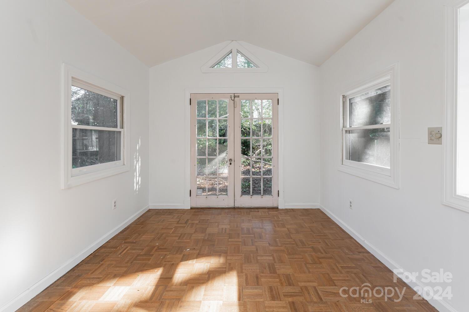 104 Trotter Place Asheville NC 28806