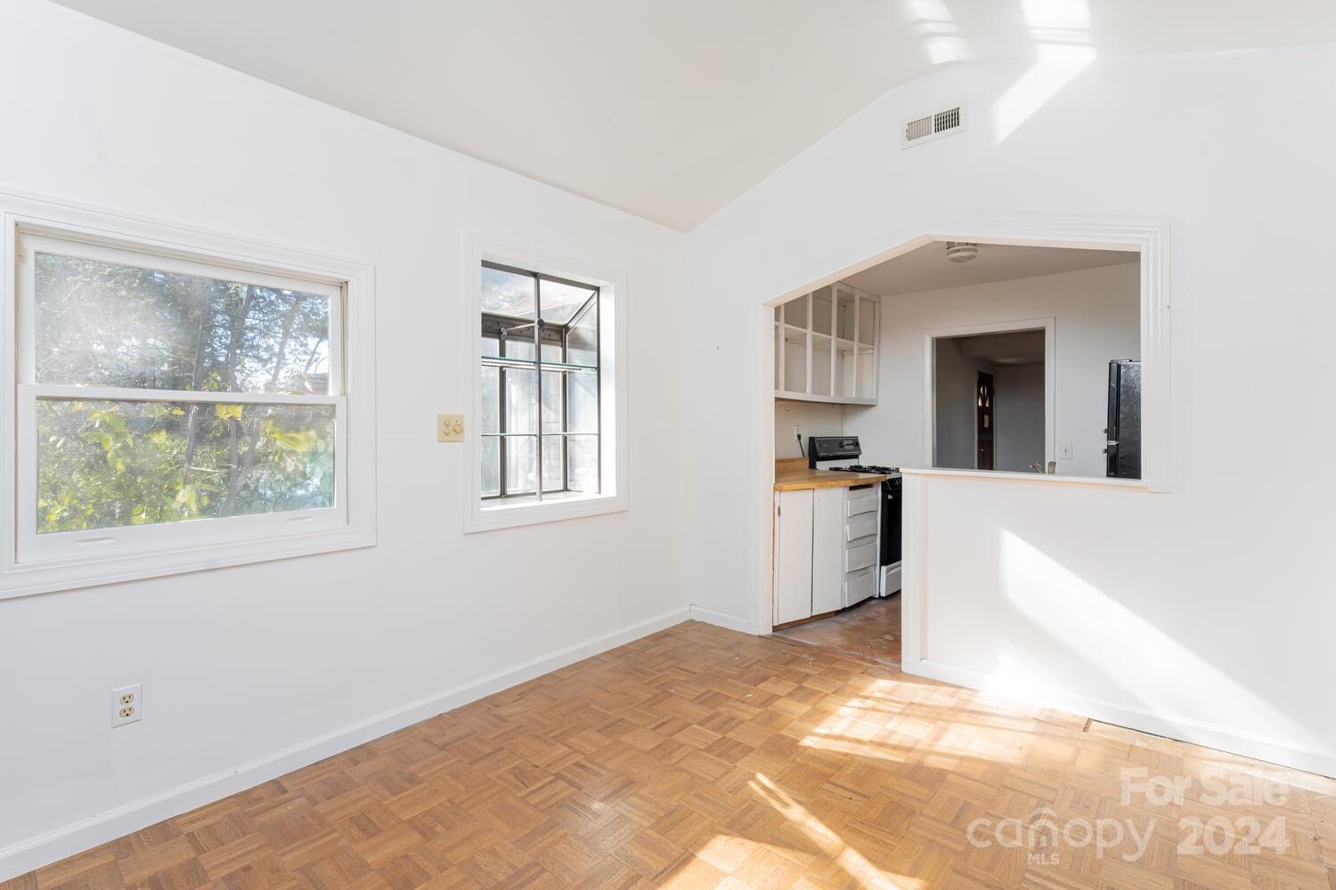 104 Trotter Place Asheville NC 28806