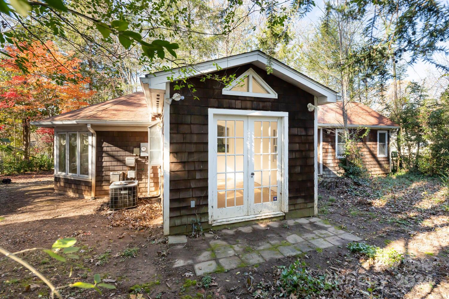 104 Trotter Place Asheville NC 28806