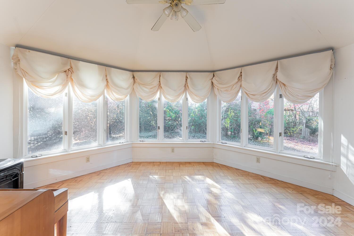 104 Trotter Place Asheville NC 28806