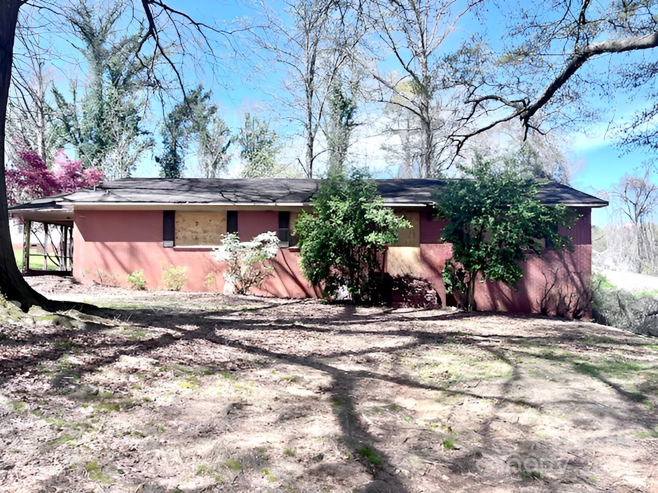 530 11th Street Place SW Hickory NC 28602