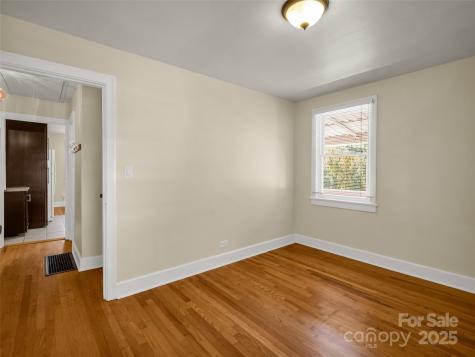 104 Wendover Road Asheville NC 28806